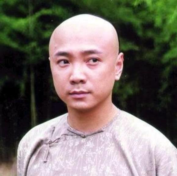 李卫当官2在线观看7,在线观看第七集，精彩剧情再续传奇